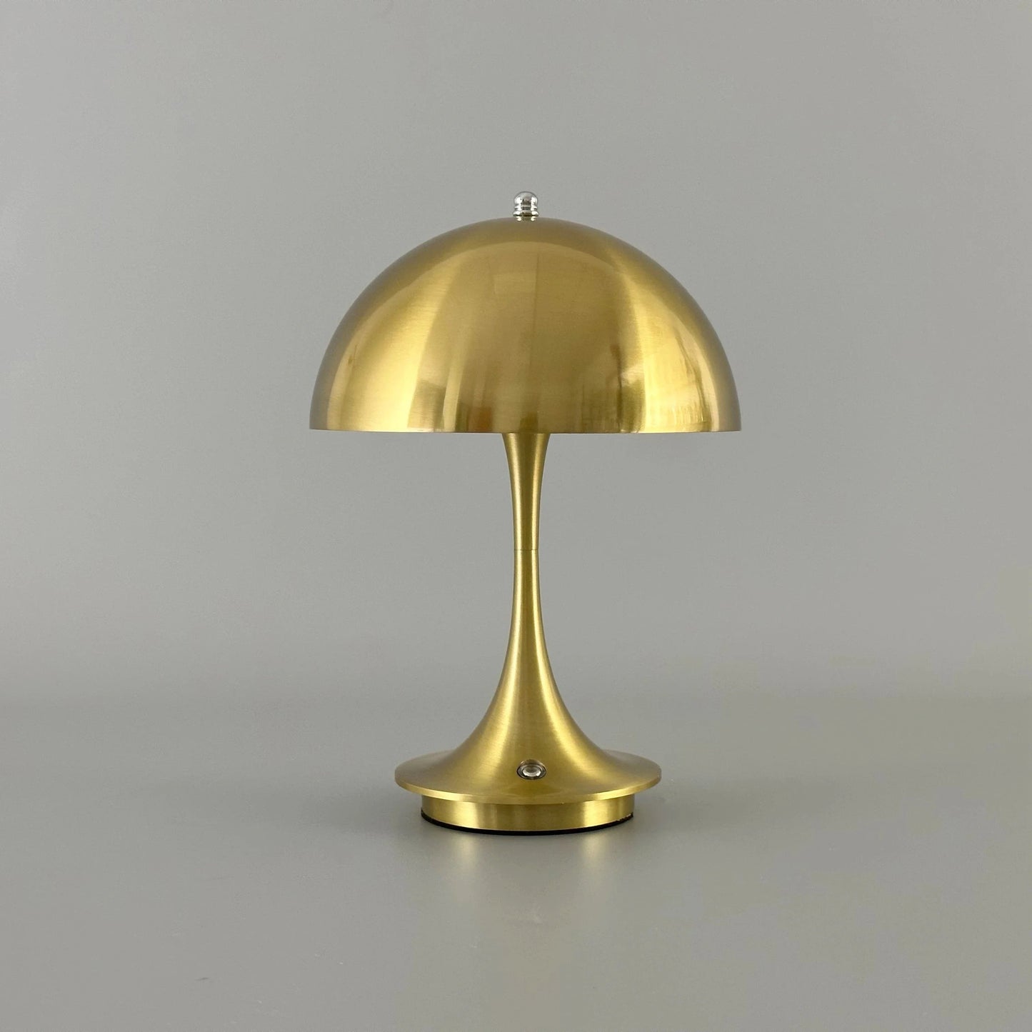 Lampe De Table LED – Rechargeable Et Éclairage À Trois Niveaux