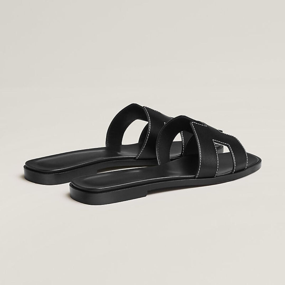 Brigitte | Moderne Flate Sandaler – Luftriktig Design Og Urban Stil