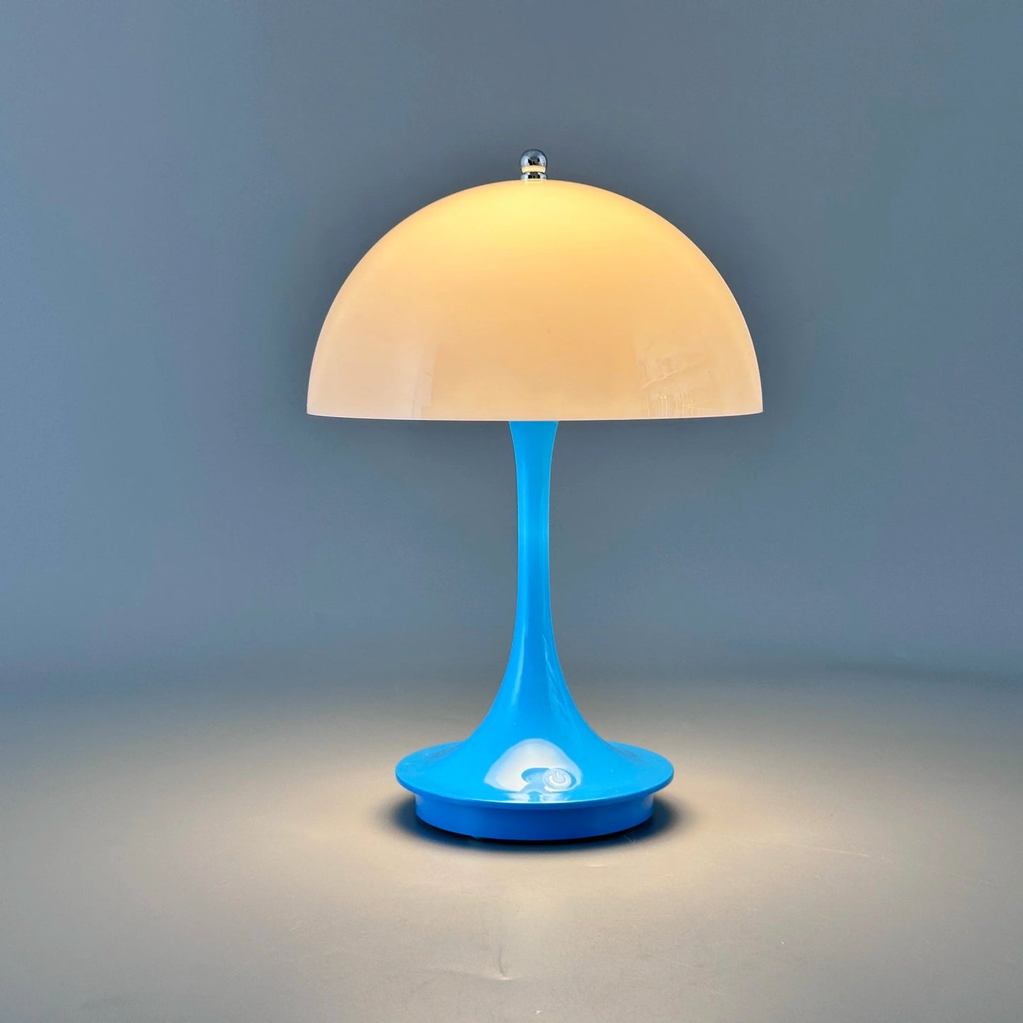 Lampe De Table LED – Rechargeable Et Éclairage À Trois Niveaux