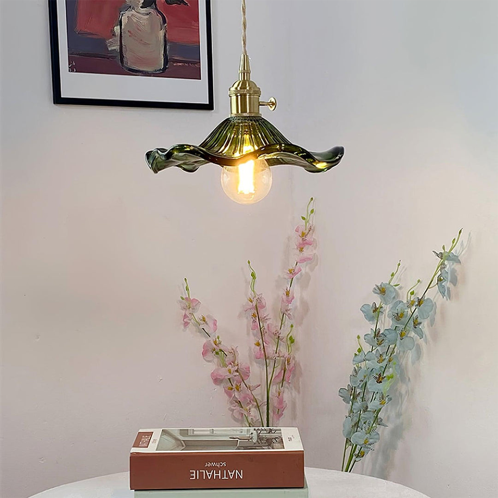 Hangende Bloem Lamp – Natuurlijke Charme En Tedere Geest