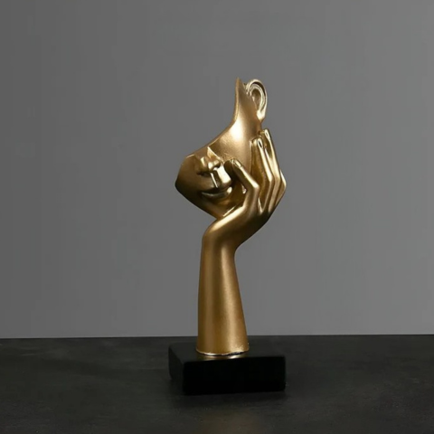 Escultura abstracta de resina - Decoración artística y estilo moderno