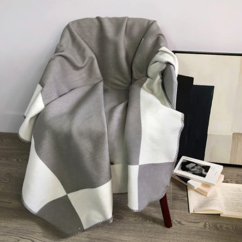 Károvaný vzor – moderní elegance a útulné pohodlí