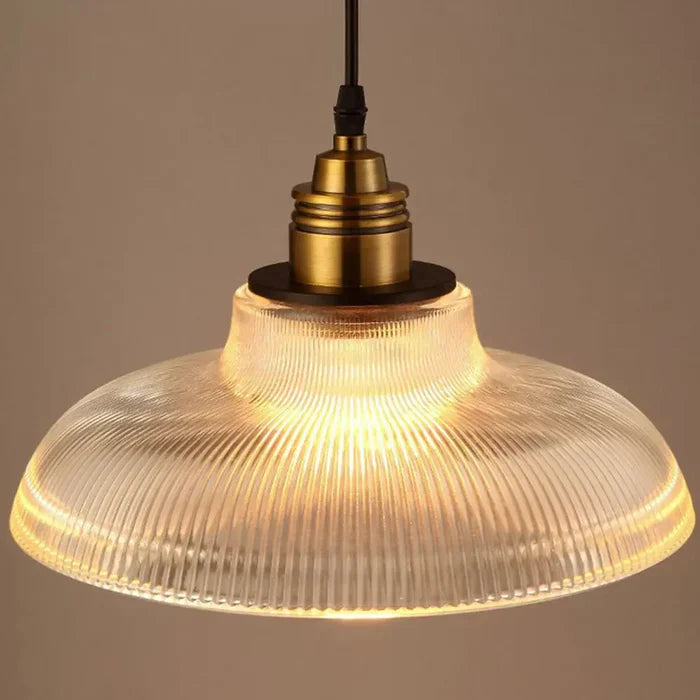 Glass Suspension – Contemporary Design