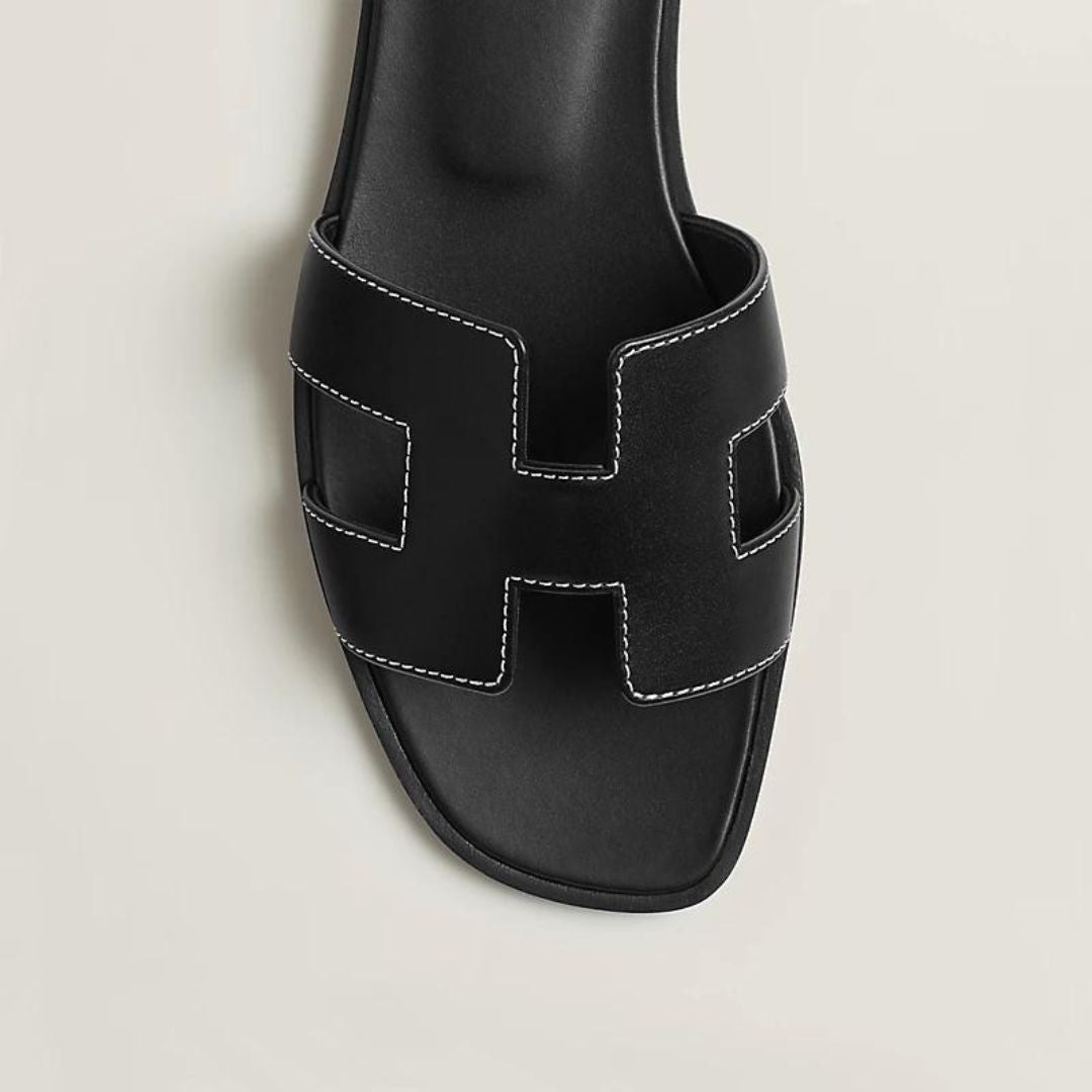 Brigitte | Moderne Flate Sandaler – Luftriktig Design Og Urban Stil