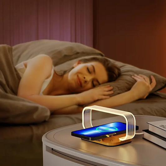 Lámpara de Mesa — Iluminación Moderna con Cargador Inalámbrico 