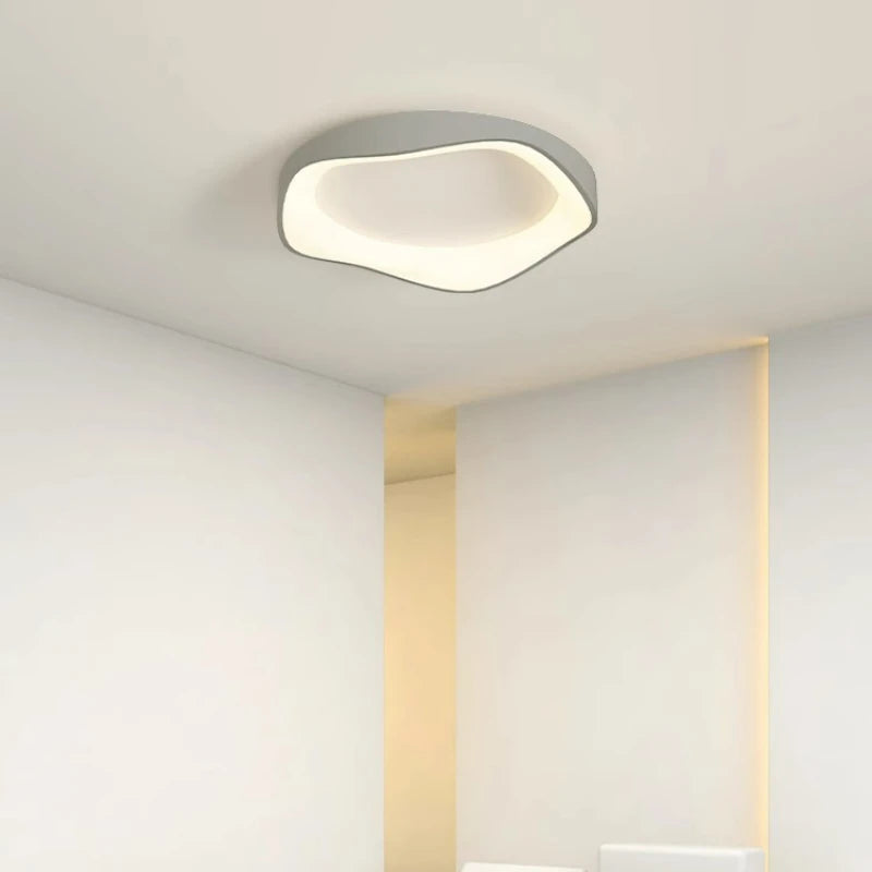 Lámpara de techo LED asimétrica – Tendencia y elegancia 