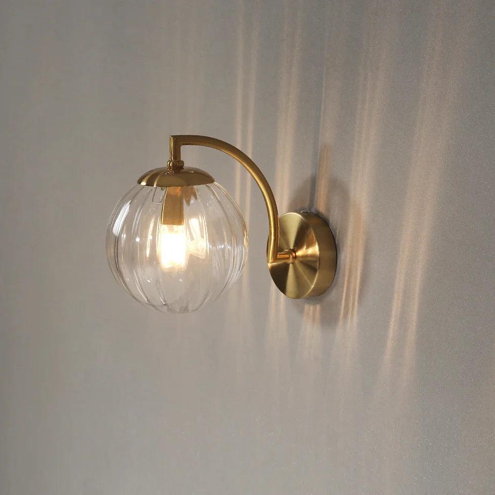 Lampa ścienna LED 14W – Elegancja i funkcjonalność 