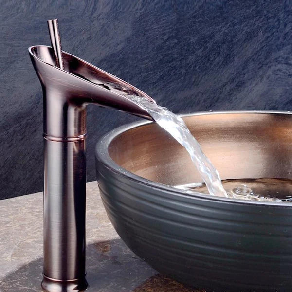 Waterval Kraan Badkamer – Antiek en Elegant 