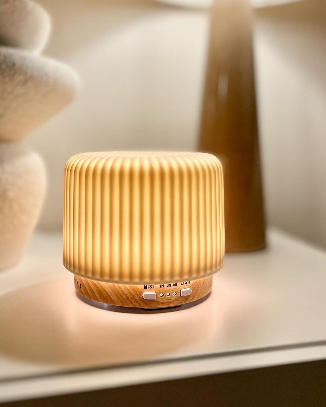 Difuzér vône z keramiky – elegancia a upokojujúca atmosféra 