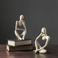 Sculpture Abstraite Penseur – Élégance Contemplative Et Design Moderne