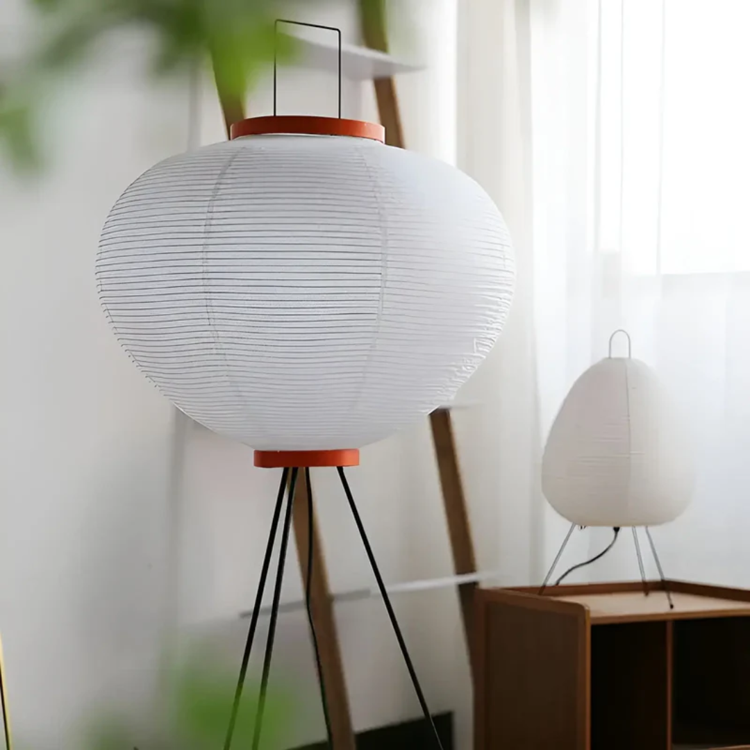 LED-lamppu jalustalla – Lämmin valaistus 