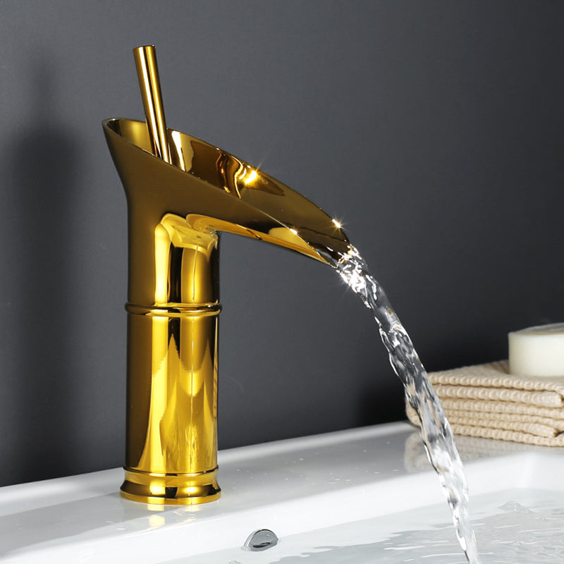 Waterval Kraan Badkamer – Antiek en Elegant 
