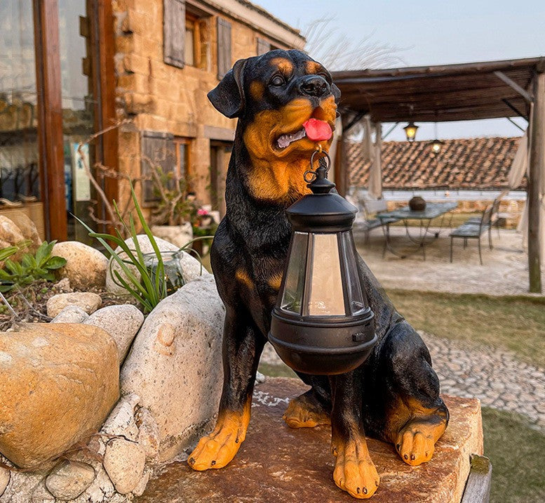 Solhundestatue med LED-lanterne – Dekoration og lys 