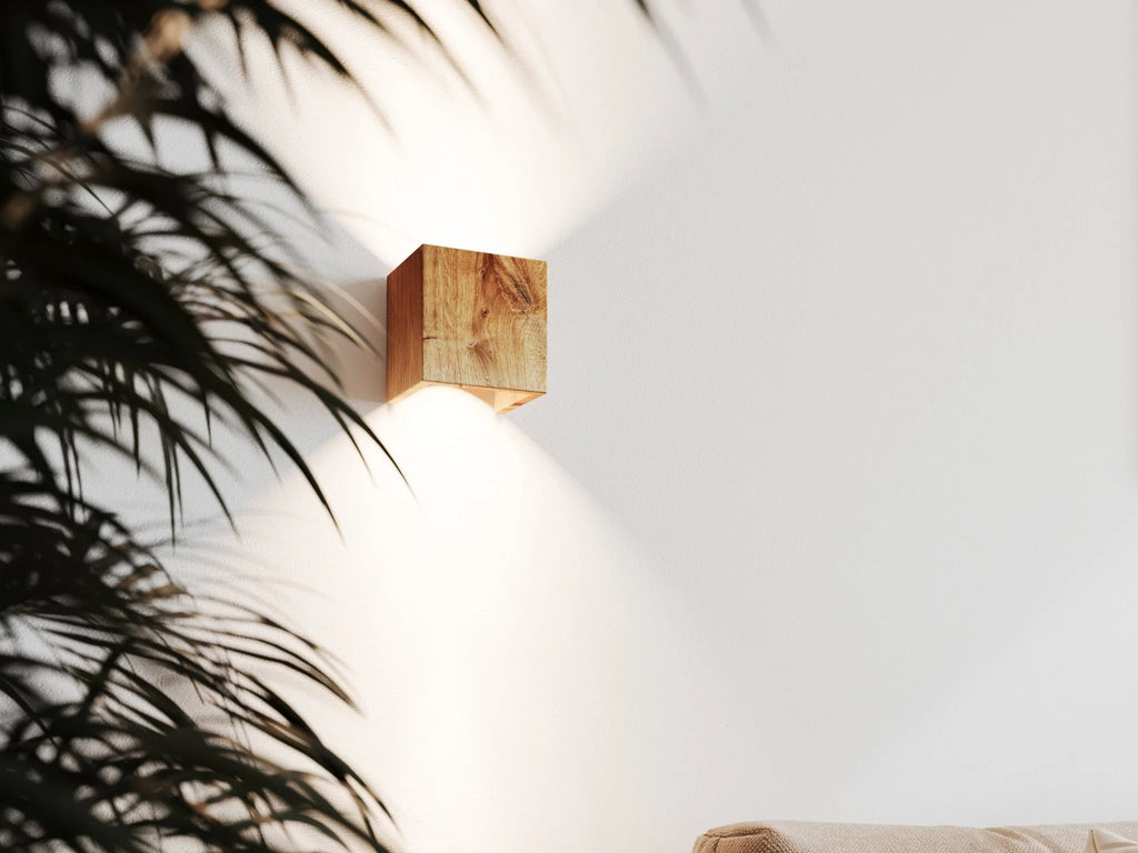 Kwadratowa Lampa Ścienna – Styl Elegancki i Autentyczny 
