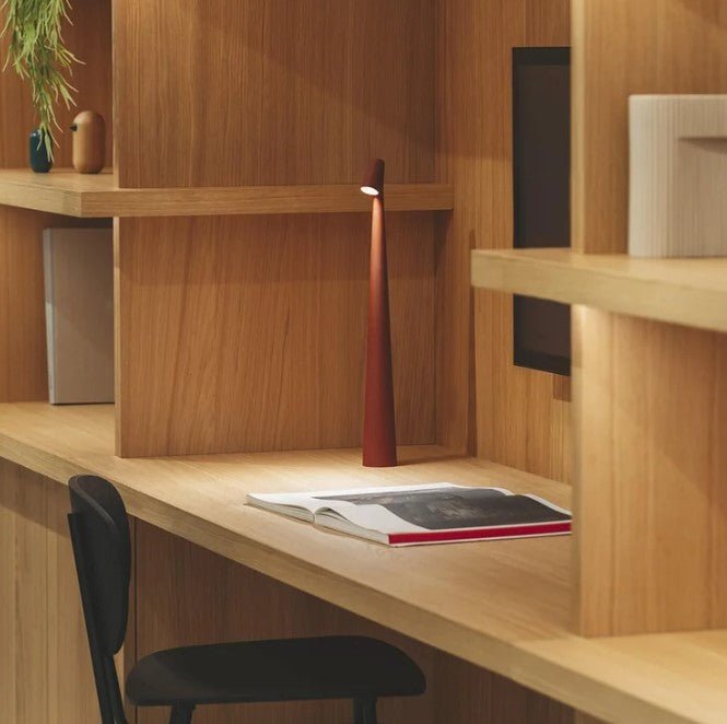 Lampada da Tavolo LED Senza Fili – Design Minimalista ed Elegante 