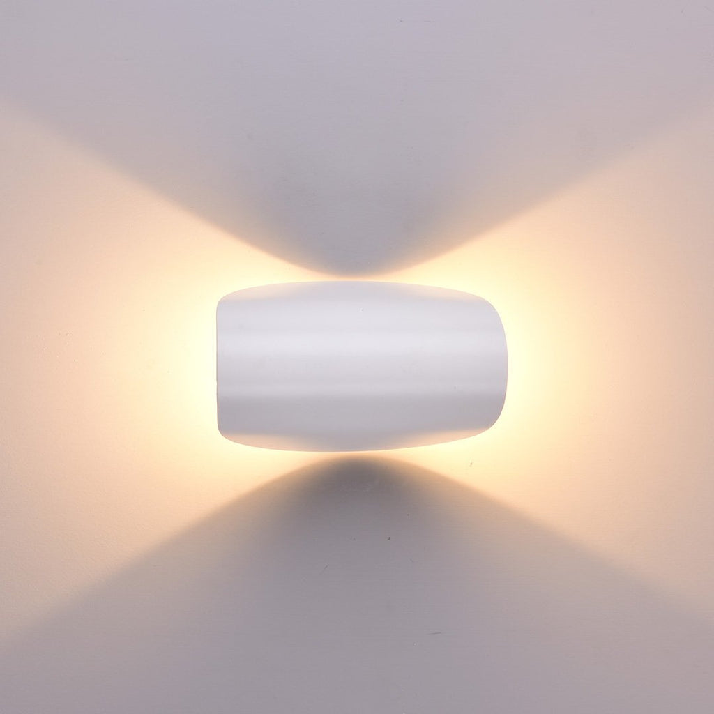 Moderná nástenná lampa – Elegancia a rafinovanosť 