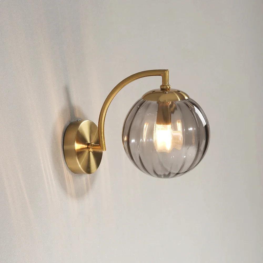 Lampa ścienna LED 14W – Elegancja i funkcjonalność 