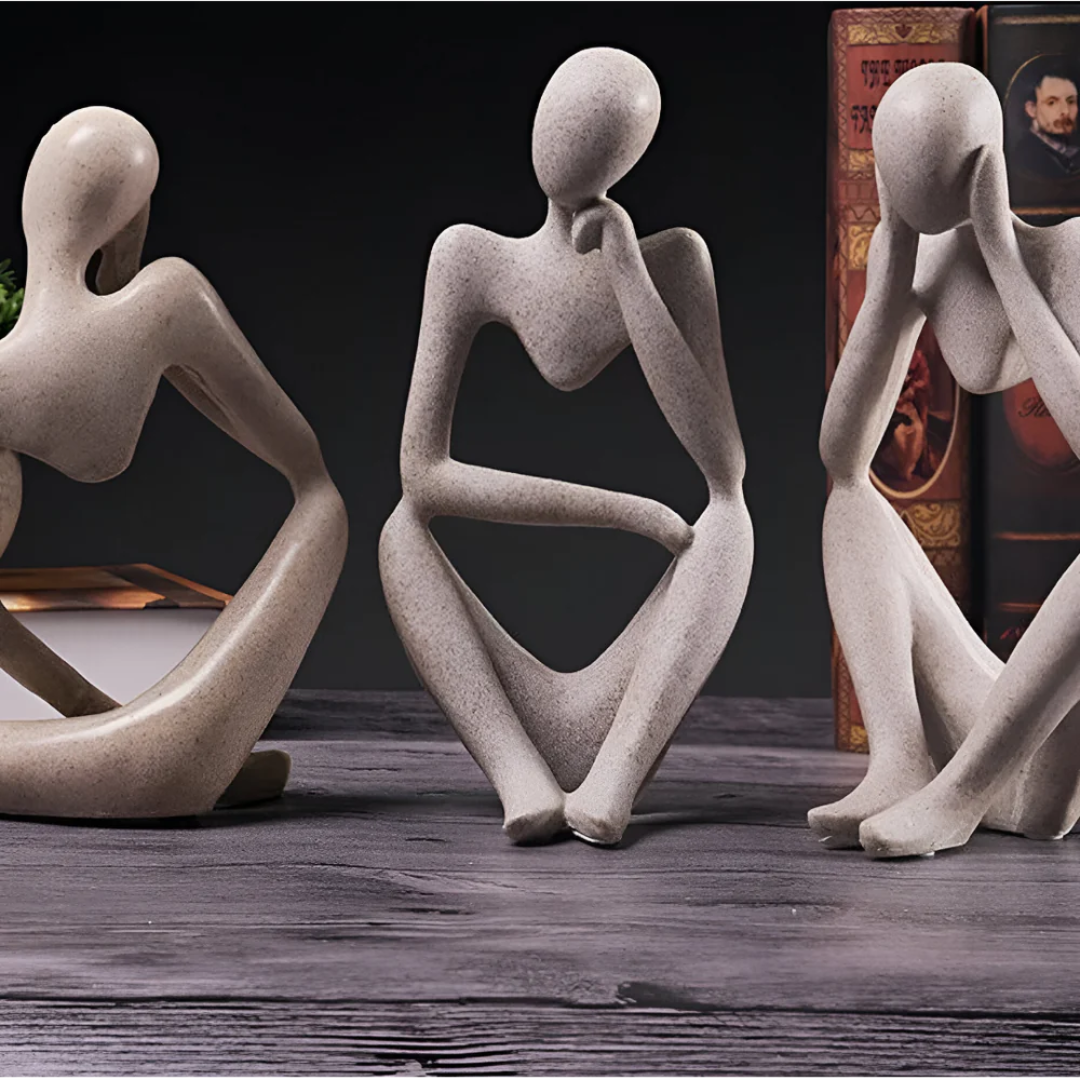 Sculpture Abstraite Penseur – Élégance Contemplative Et Design Moderne