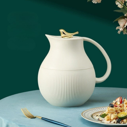 Jarra térmica moderna - Estilo refinado y función práctica