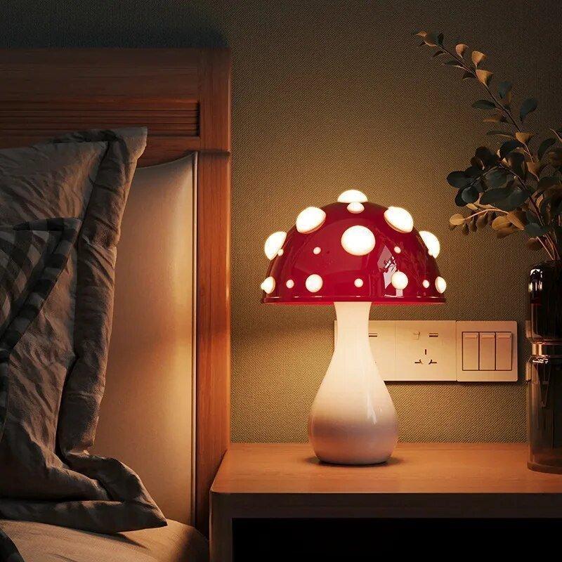 Lâmpada de Mesa Cogumelo – Iluminação Suave e Estilo Original 