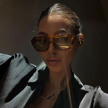 Thérèse | Gafas de sol para mujer – Estilo audaz y de tendencia 