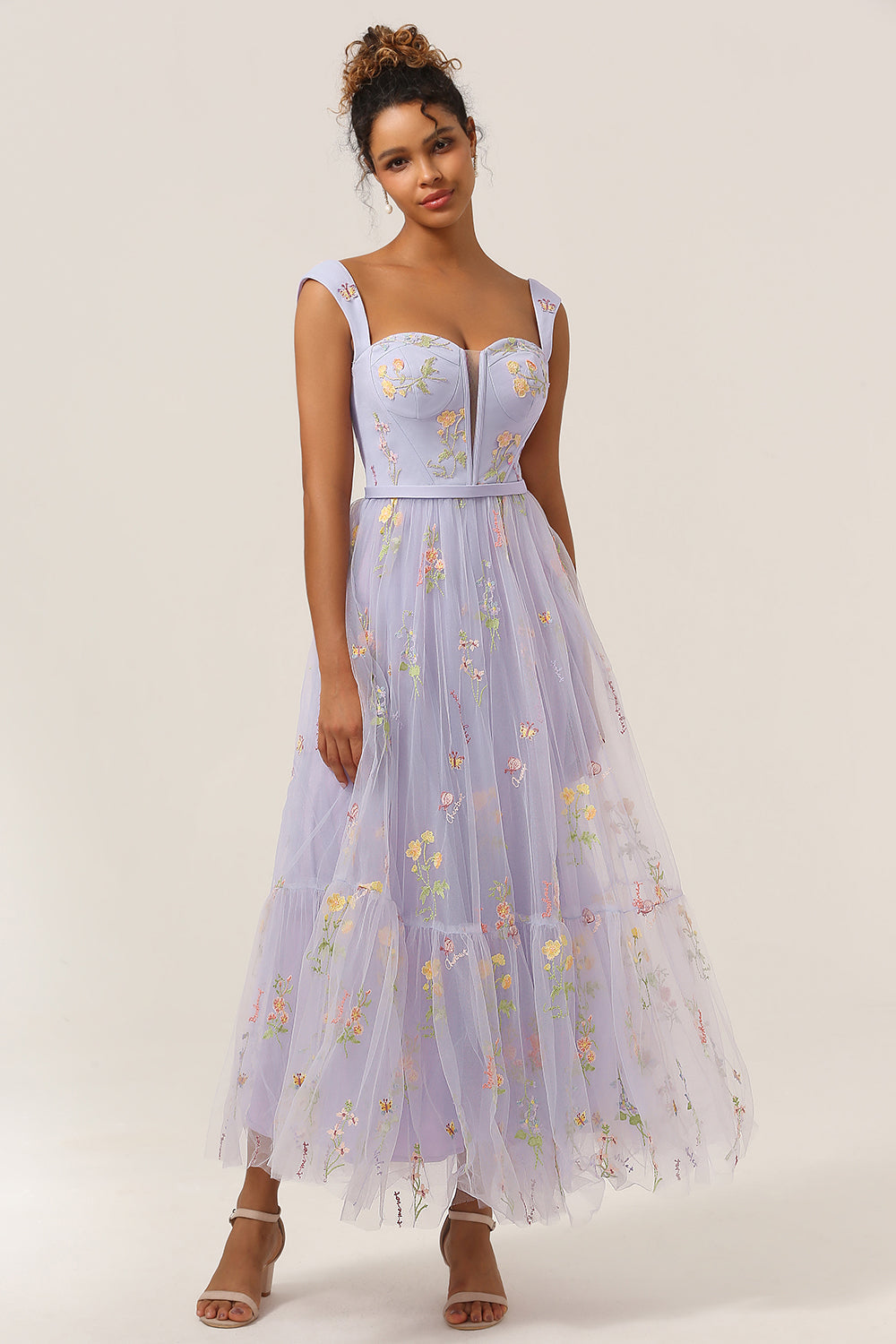 Élise | Robe De Bal Longue – Broderies Raffinées