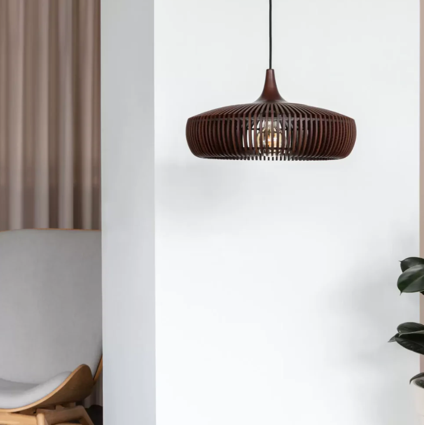 Elegancka Lampa Wisząca – Blask i Wyszukaność 