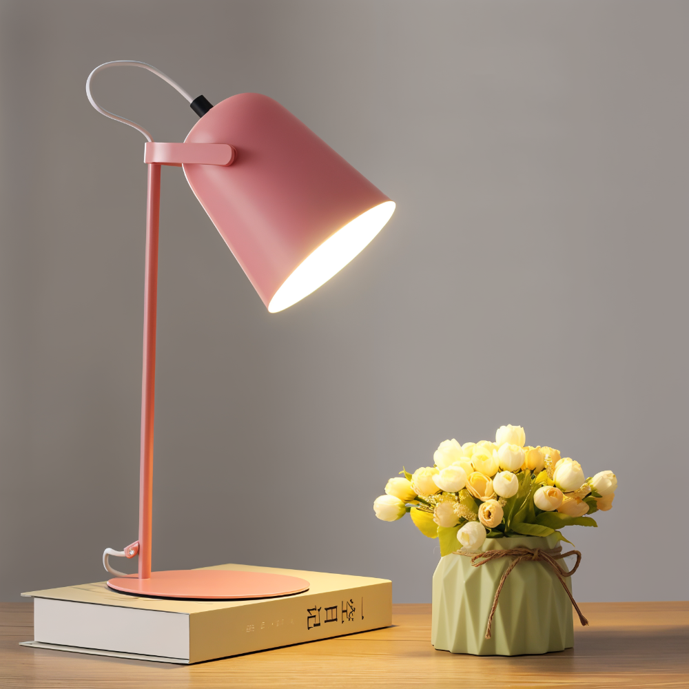 Moderne roterende bordlampe – eleganse og funksjonalitet 