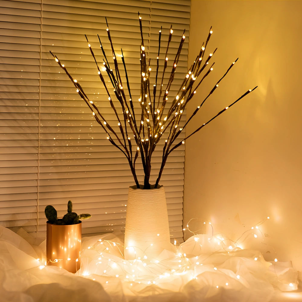 Decorațiune LED luminoasă – Ambianță caldă și elegantă 